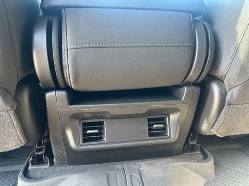 Used 2020 Chevrolet Silverado 2500 Custom w/ Custom Convenience Package image 21