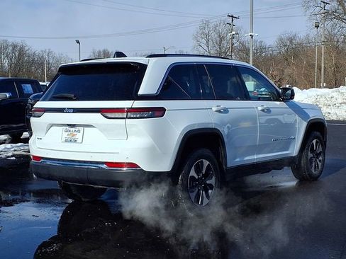 Used 2022 Jeep Grand Cherokee Limited 4xe image 2