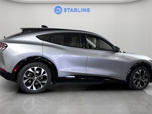 Used 2021 Ford Mustang Mach-E Premium image 10