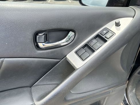 Used 2013 Nissan Murano SL w/ Navigation Pkg image 22