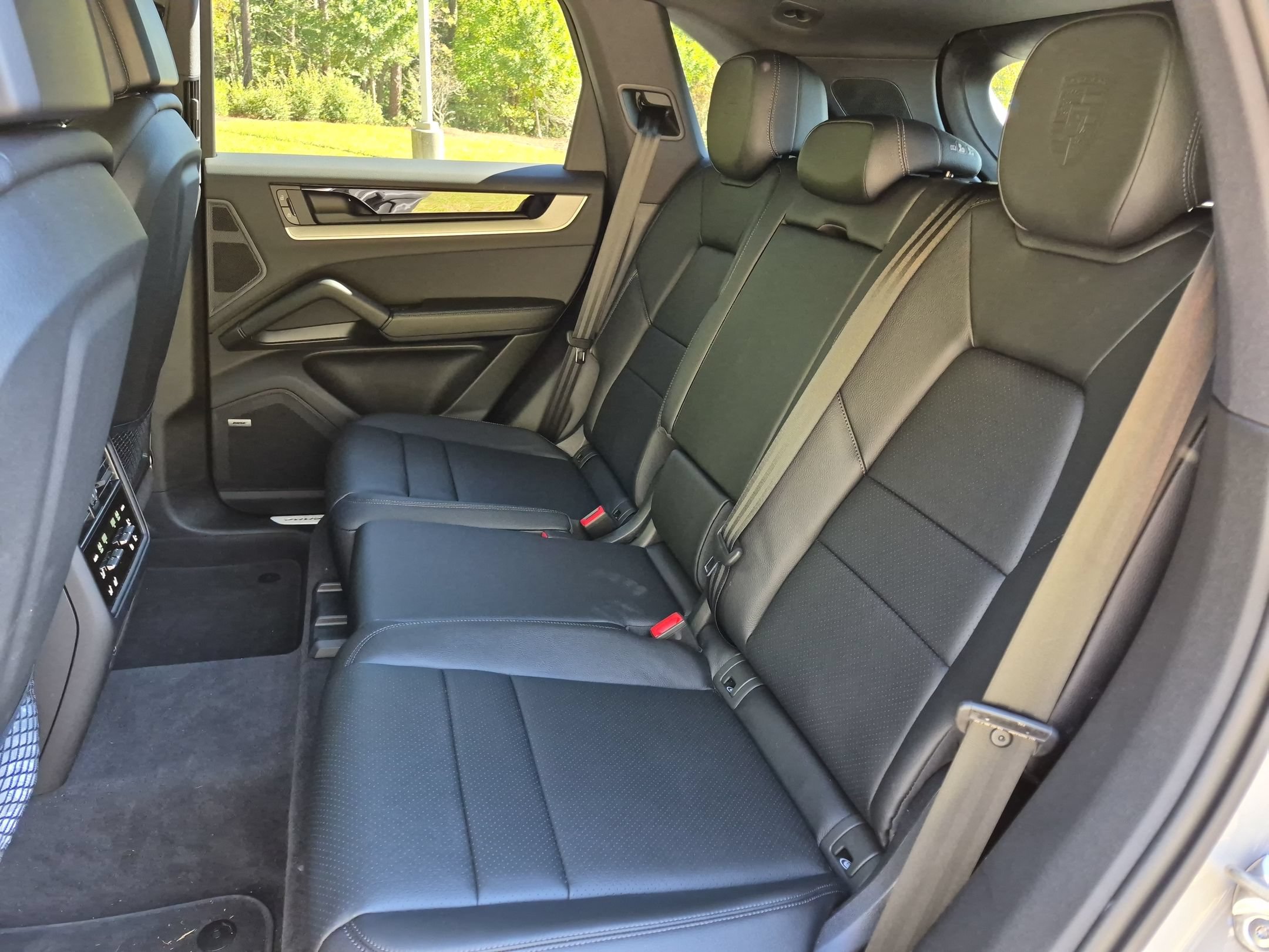 Certified 2026 Porsche Cayenne S AWD/4WD image 19