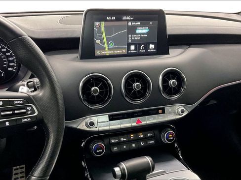 Used 2019 Kia Stinger GT1 RWD image 6