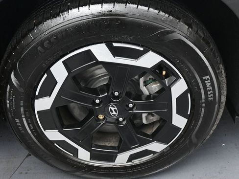 Used 2024 Hyundai Santa Fe SEL image 38