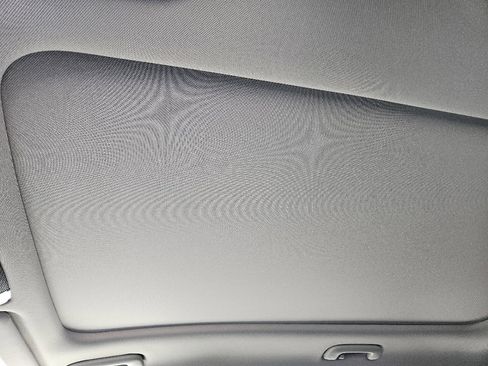 New 2026 Kia Sorento S image 18