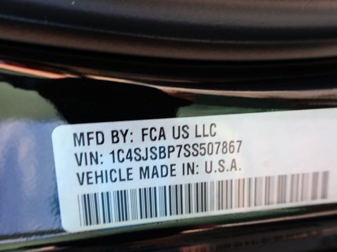 New 2025 Jeep Wagoneer L Series II w/ Premium Group I image 41