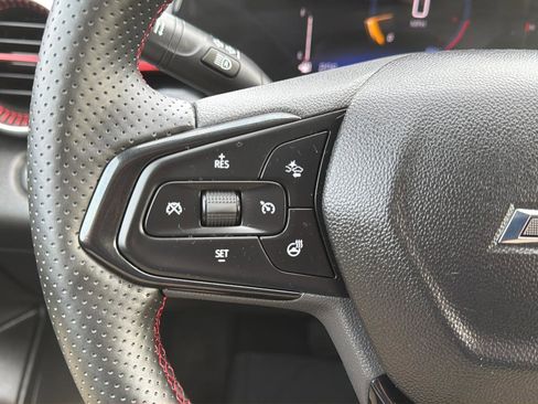 Used 2025 Chevrolet Trax RS w/ Driver Confidence Package image 18