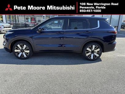 New 2025 Mitsubishi Outlander SE