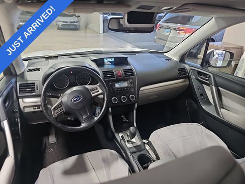 Used 2015 Subaru Forester 2.5i Premium w/ All-Weather Package AWD/4WD image 6