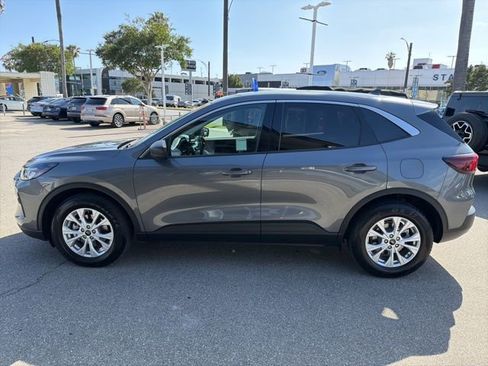 Certified 2024 Ford Escape Active FWD image 4