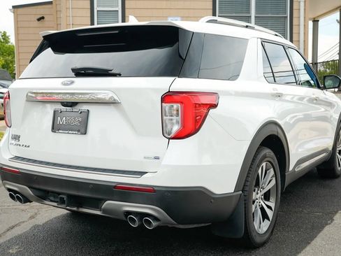 Used 2020 Ford Explorer Platinum w/ Premium Technology Package AWD/4WD image 5