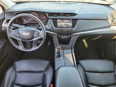 Used 2018 Cadillac XT5 Premium Luxury image 20