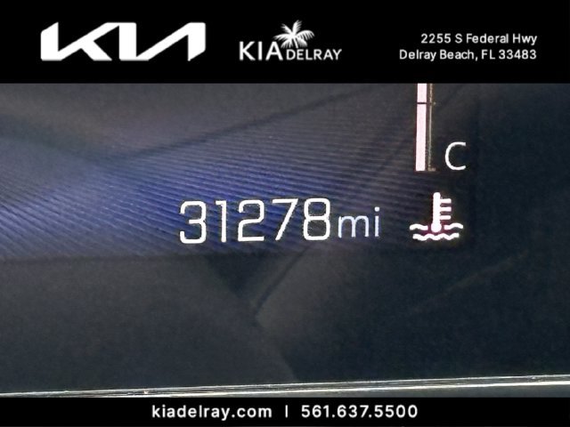 Used 2024 Chevrolet Trax LT FWD image 31