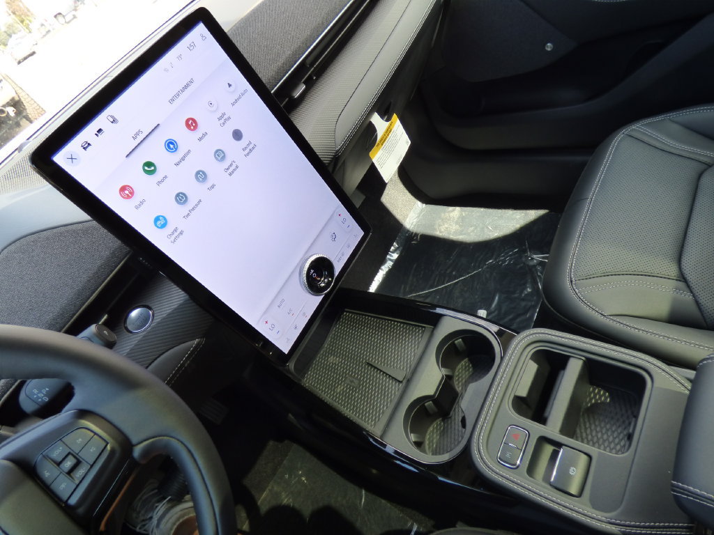New 2026 Ford Mustang Mach-E Premium RWD image 27