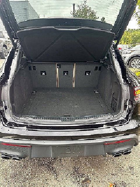 Used 2024 Porsche Macan AWD/4WD image 27