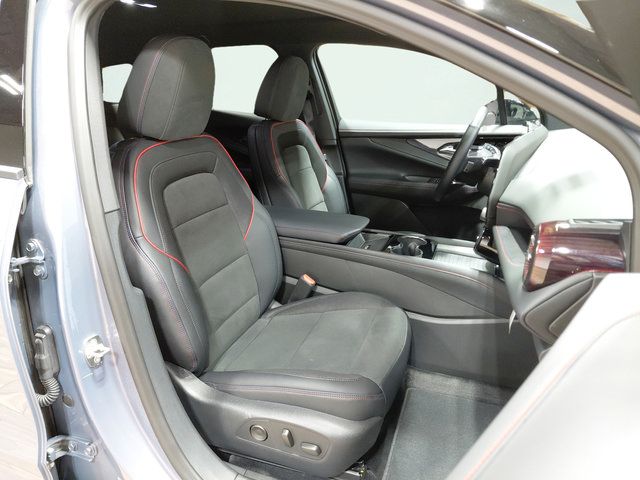 Used 2026 Chevrolet Blazer EV RS AWD/4WD image 17