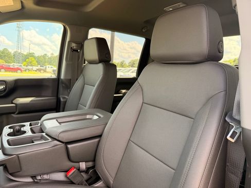 New 2026 GMC Sierra 3500 Pro AWD/4WD image 12