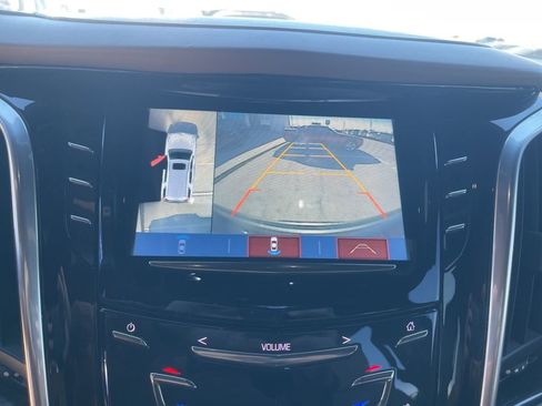Used 2019 Cadillac Escalade ESV Platinum image 37