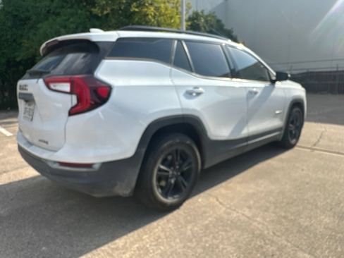 Used 2022 GMC Terrain AT4 w/ Infotainment Package II AWD/4WD image 6