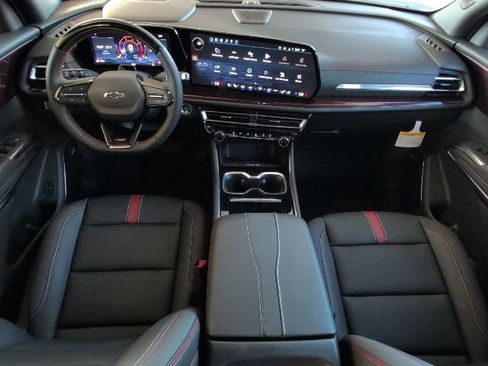 New 2026 Chevrolet Traverse RS w/ LPO, Floor Liner Package image 5