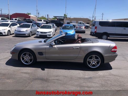 Used 2007 Mercedes-Benz SL 550 image 10