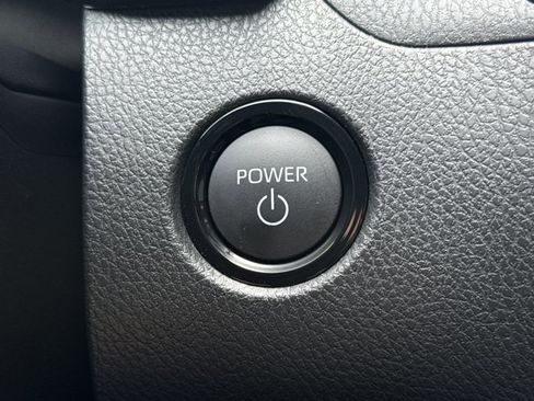 Used 2026 Toyota Camry SE w/ Convenience Package FWD image 19