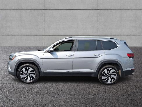 Used 2024 Volkswagen Atlas SEL AWD/4WD image 7