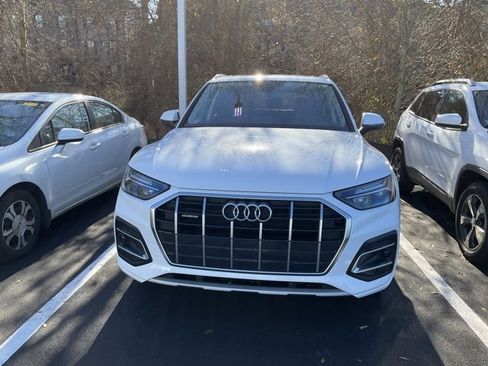 Used 2023 Audi Q5 2.0T Premium w/ Convenience Package image 13