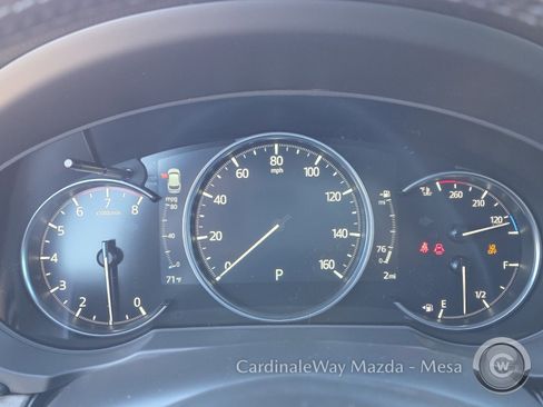 New 2025 MAZDA CX-5 Signature image 21
