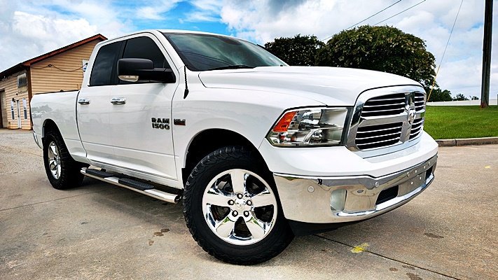 Used 2018 RAM 1500 Big Horn AWD/4WD image 2