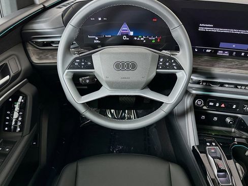 New 2025 Audi Q5 Premium image 5