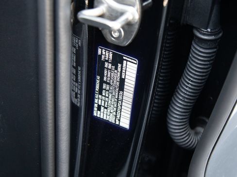 Certified 2023 Porsche Cayenne GTS AWD/4WD image 29