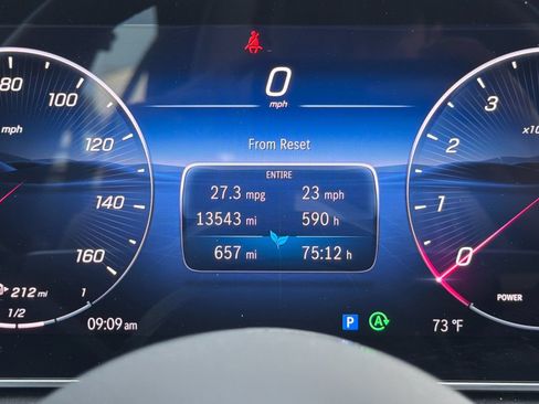 Used 2025 Mercedes-Benz C 300 Sedan image 25