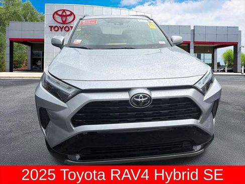 Certified 2025 Toyota RAV4 SE w/ Convenience Package AWD/4WD image 2