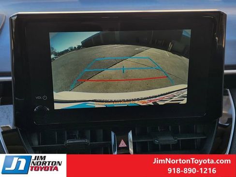 Used 2024 Toyota Corolla LE image 19