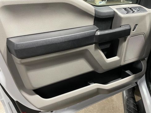 Used 2020 Ford F350 XL w/ STX Appearance Package image 5