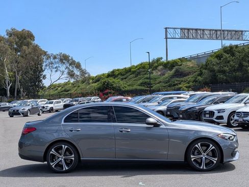 Used 2023 Mercedes-Benz C 300 Sedan image 4