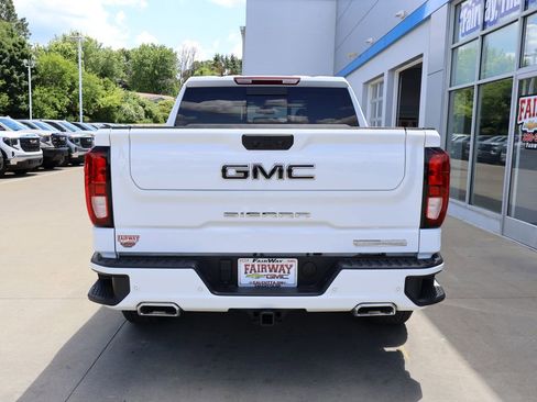 Certified 2025 GMC Sierra 1500 Elevation w/ Elevation Premium Package AWD/4WD image 9