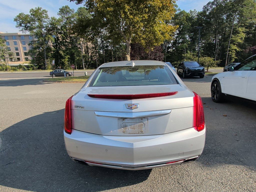 Used 2016 Cadillac XTS Luxury w/ Driver Awareness Package FWD image 4