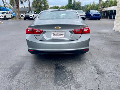 Used 2025 Chevrolet Malibu LT