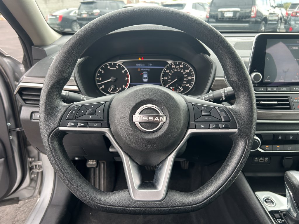 Used 2024 Nissan Altima 2.5 SV FWD image 19