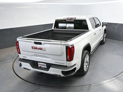Used 2020 GMC Sierra 1500 Denali w/ Denali Ultimate Package AWD/4WD image 30