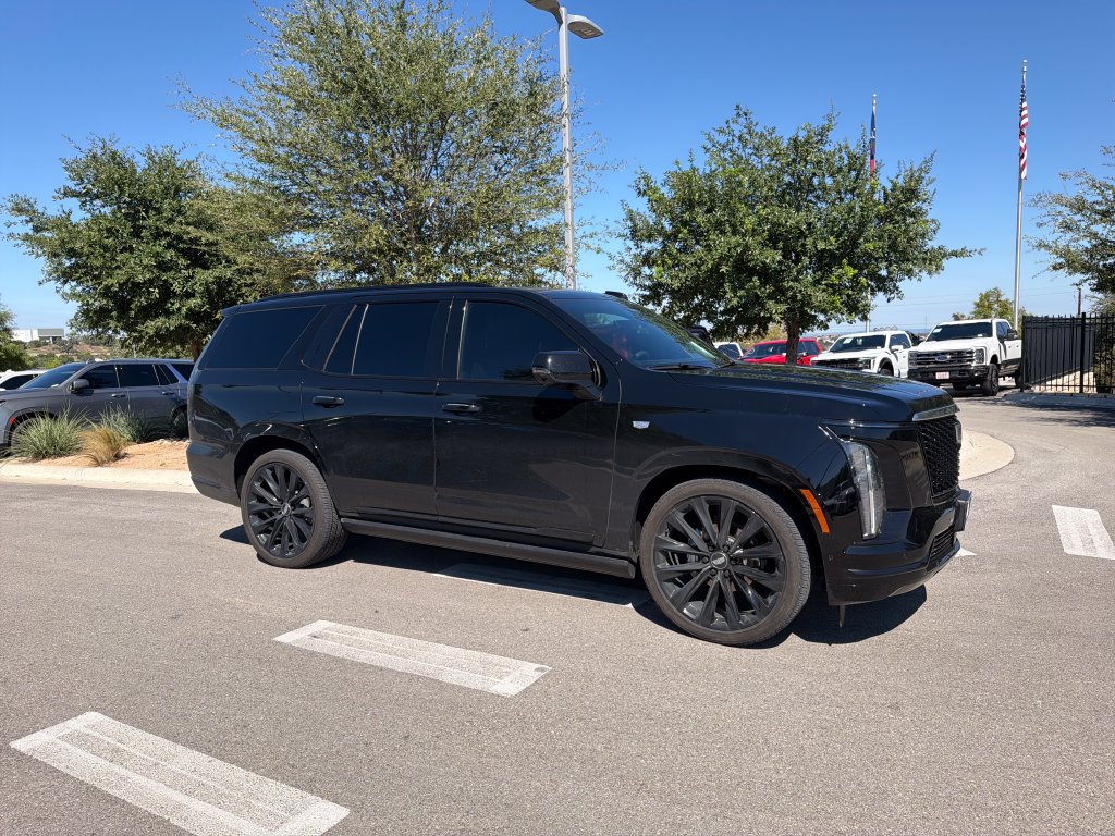 Used 2026 Cadillac Escalade Platinum Sport w/ LPO, ONYX Package AWD/4WD image 12
