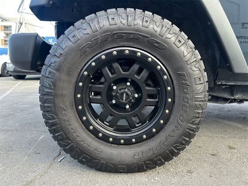 Used 2016 Jeep Wrangler Unlimited Sport w/ Quick Order Package 24S image 8