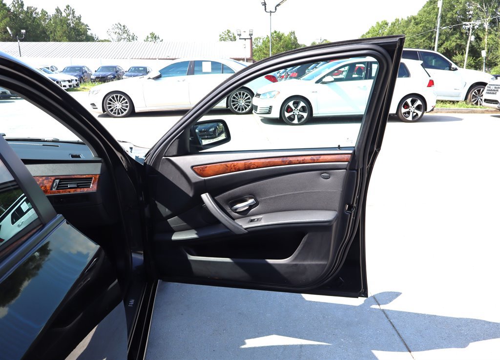 Used 2010 BMW 535i Sedan RWD image 30