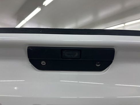 Used 2020 Chevrolet Silverado 1500 LT Trail Boss image 14