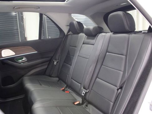 Used 2026 Mercedes-Benz GLE 350 4MATIC image 32