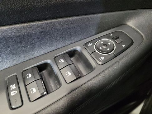 Used 2019 Hyundai Santa Fe SE AWD/4WD image 27