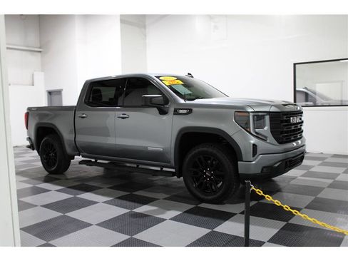 Used 2023 GMC Sierra 1500 Elevation w/ X31 Off-Road Package image 1