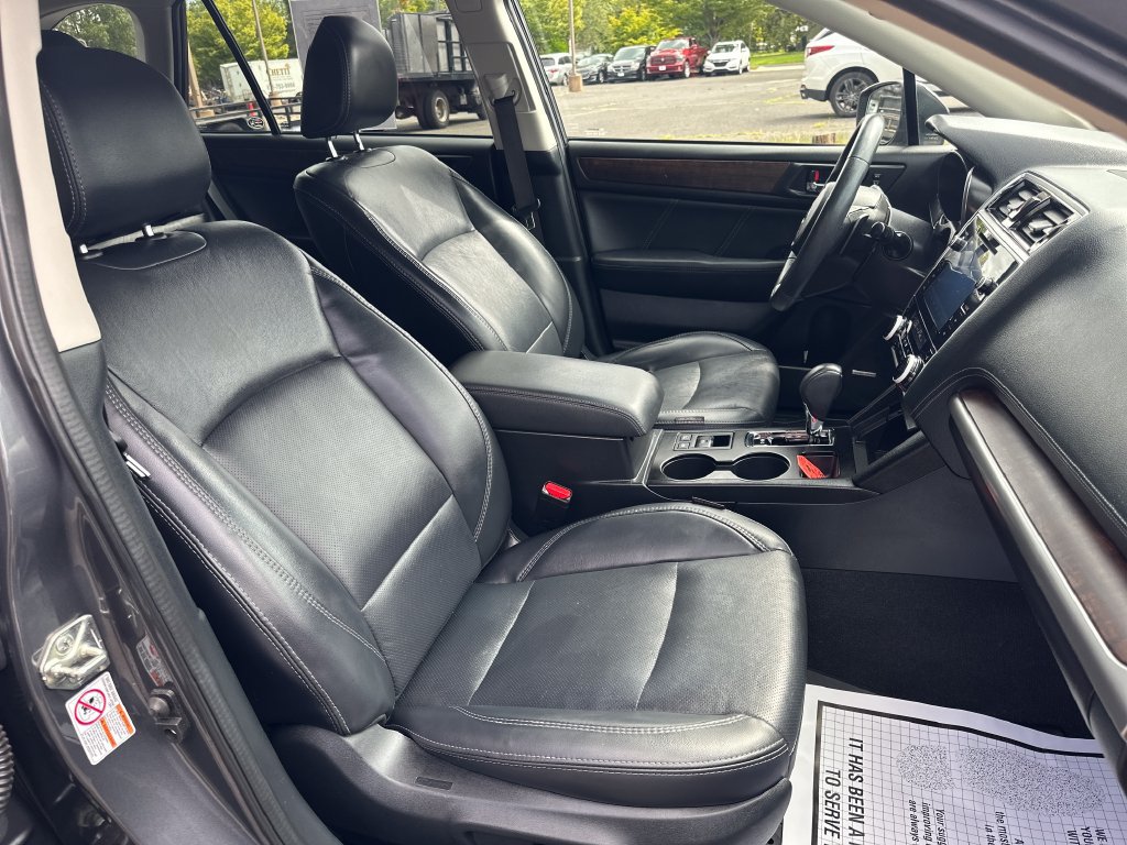 Used 2019 Subaru Outback 2.5i Limited w/ Popular Package #2 AWD/4WD image 24