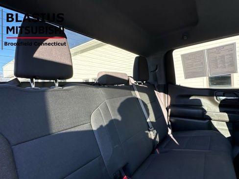 Used 2023 Chevrolet Silverado 1500 Custom image 13